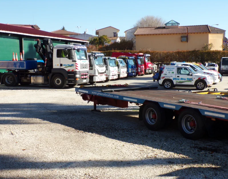 Grúas Eloy Díaz Lanzahita Ávila Rescate Asistencia Transporte y Custodia de Vehículos